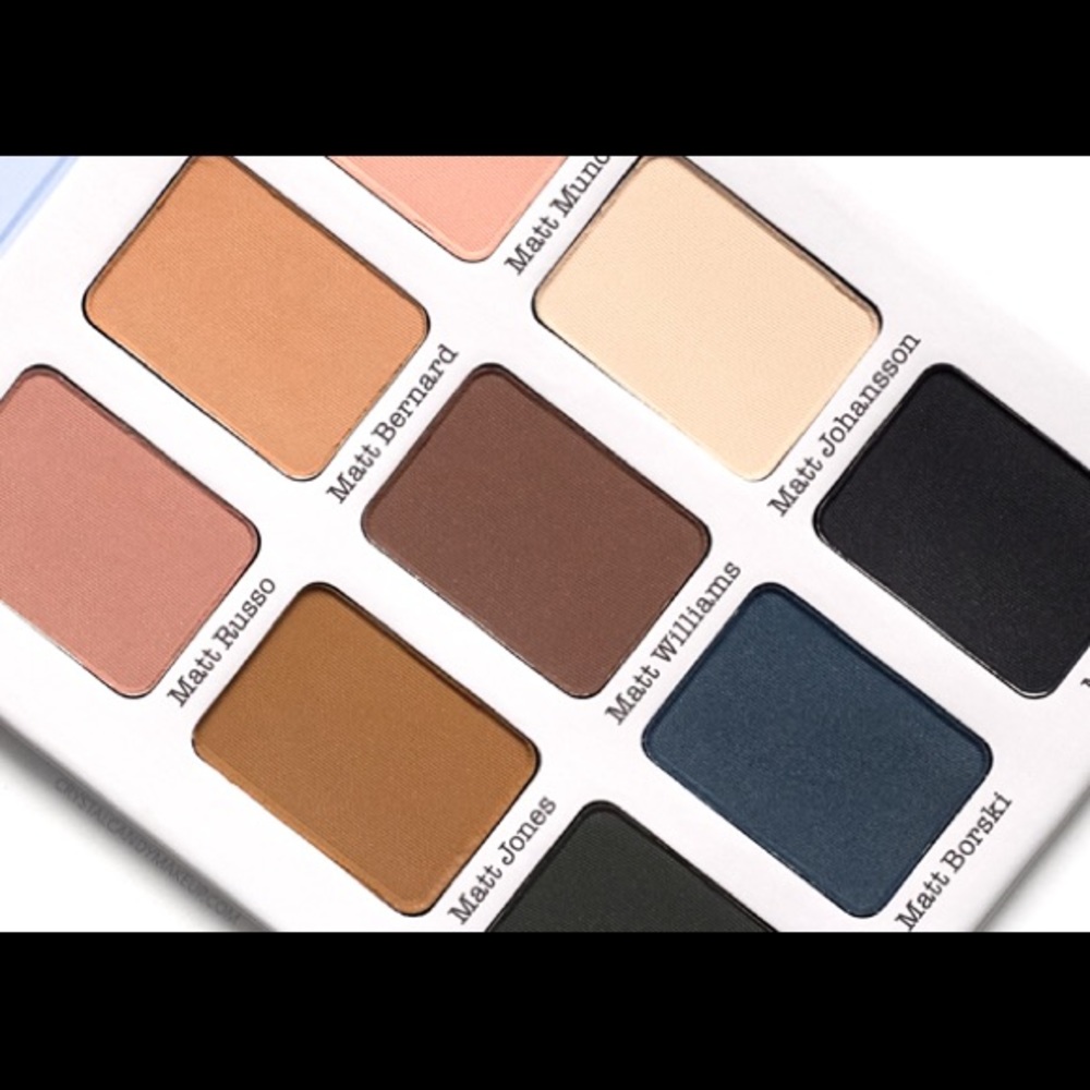 Meet Matt(e) Ador - Eyeshadow Palette